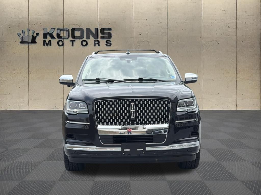2022 Lincoln Navigator — rear three-quarter view