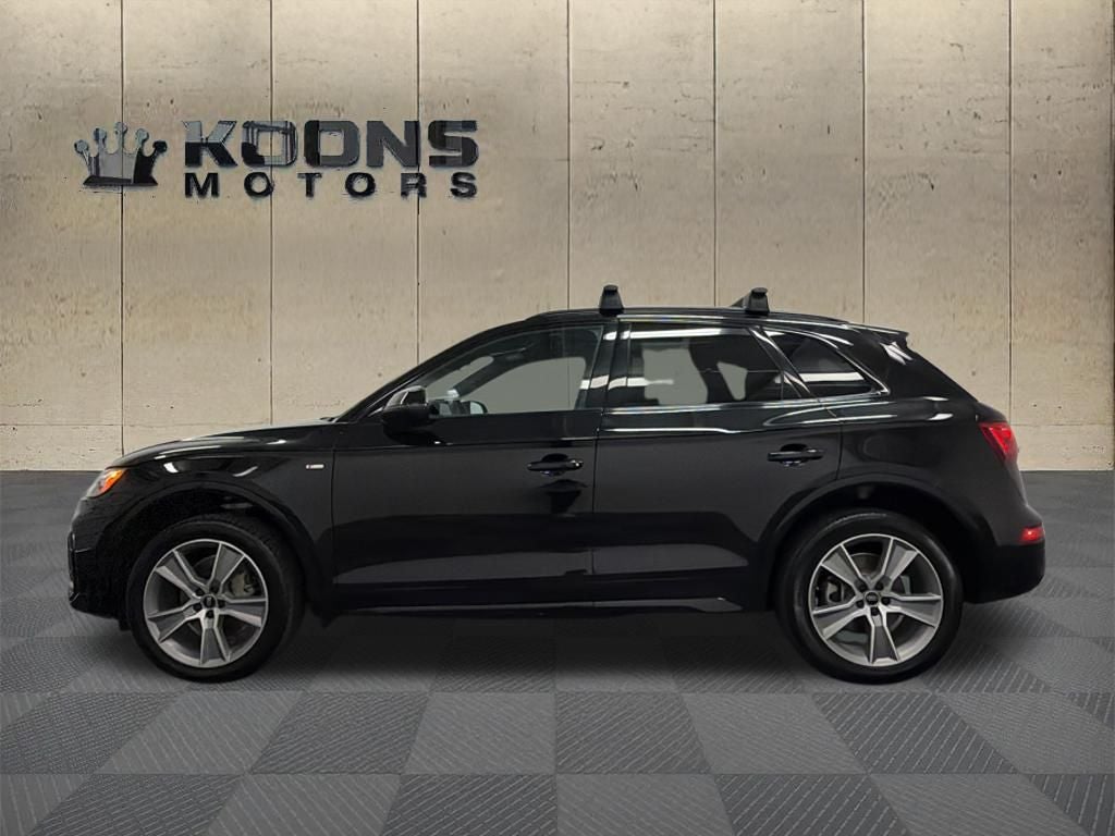 2025 Audi Q5 — interior view